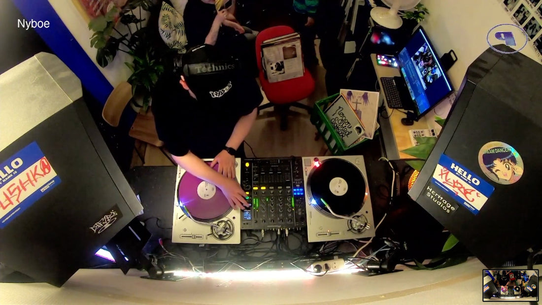 New vinyl-live mix filmed at Pana Radio - Nyboe